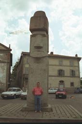 Il moai di Vitorchiano