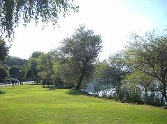 Passeggiare tra il verde e l'azzurro