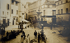 La piazza nei primi anni del '900