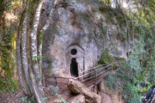 L'ingresso dell'eremo