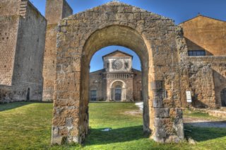 L'antica porta