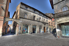 Il palazzo Gatti