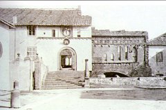 Il Palazzo dei Papi nel 1880