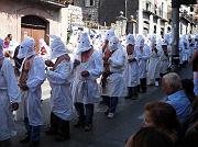 Quest'anno hanno sfilato per le vie di Guardia Sanframondi oltre mille Battenti