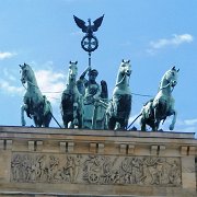 La Quadriga della Vittoria, sulla sommit� della porta di Brandeburgo